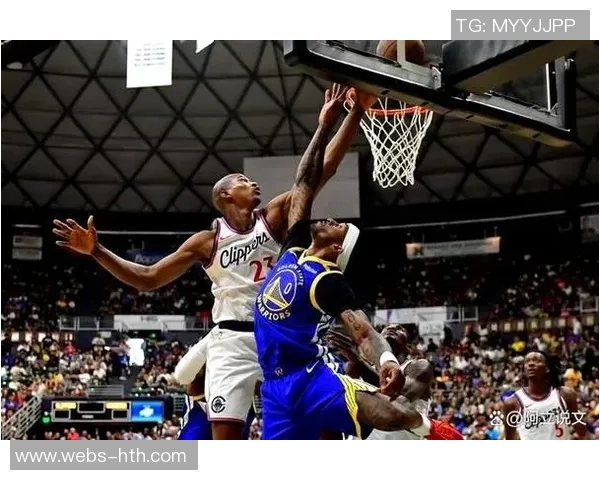 勇士与魔术激战11月27日赛场精彩回顾与分析